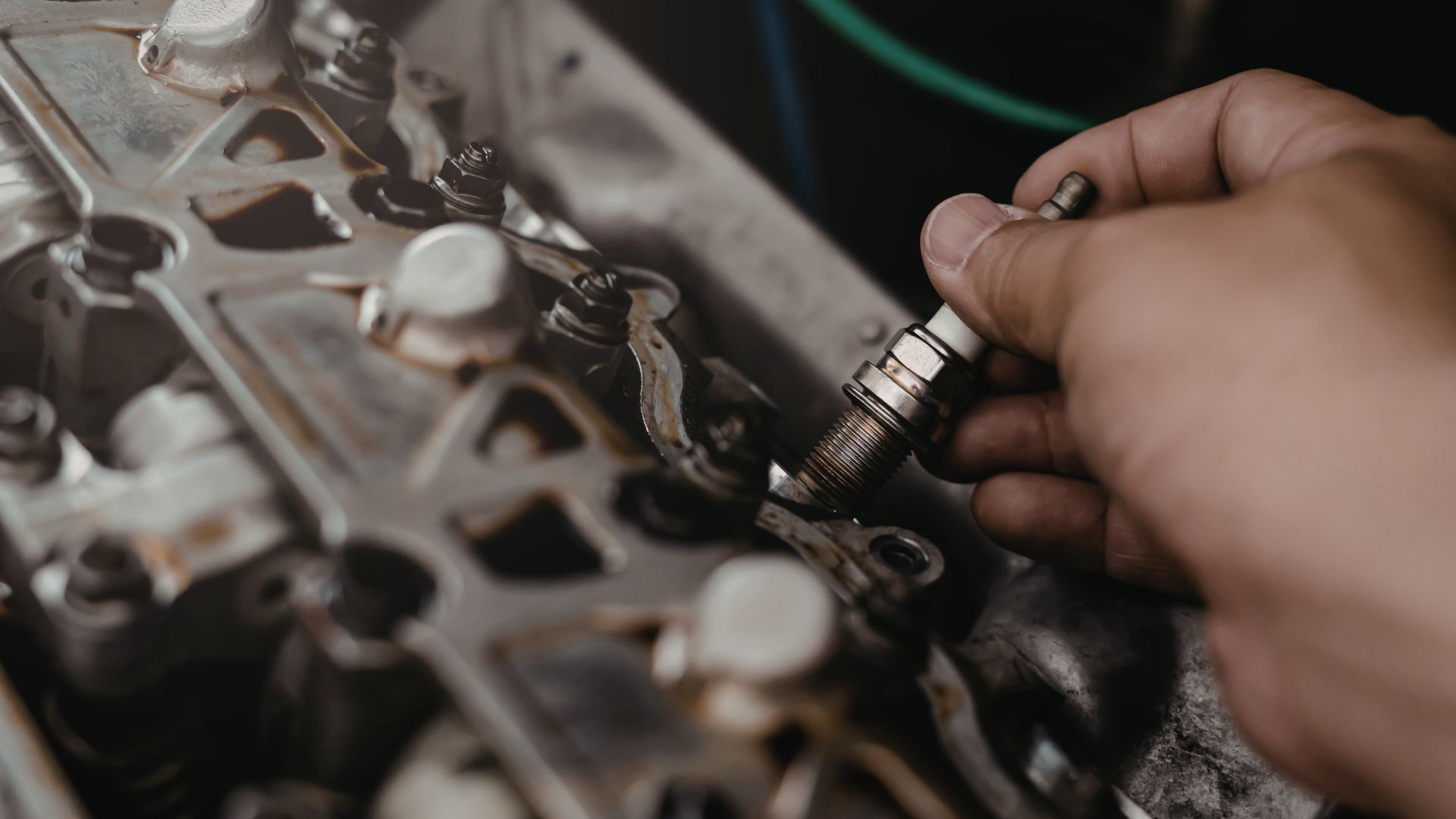 Spot the Signs Early: Bad Spark Plug Symptoms Drivers Should Know