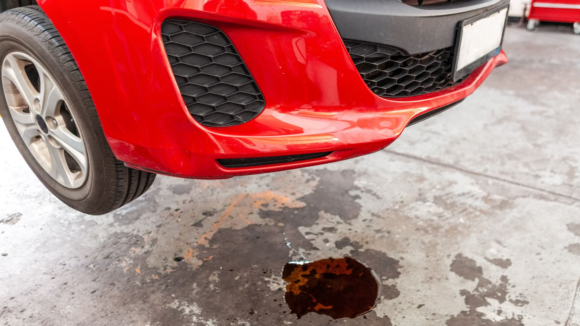 10 Smart Maintenance Tips To Prevent Oil Leaks Before They Start