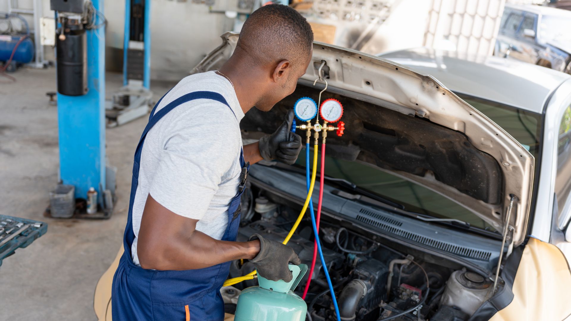 7 Causes Of Car AC Not Blowing Cold Air And How To Fix Them